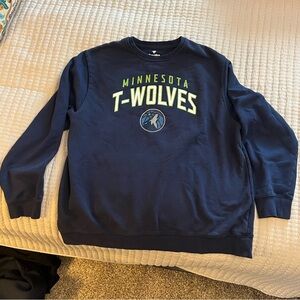 XXL Minnesota Timberwolves sweatshirt, fits more like an XL
